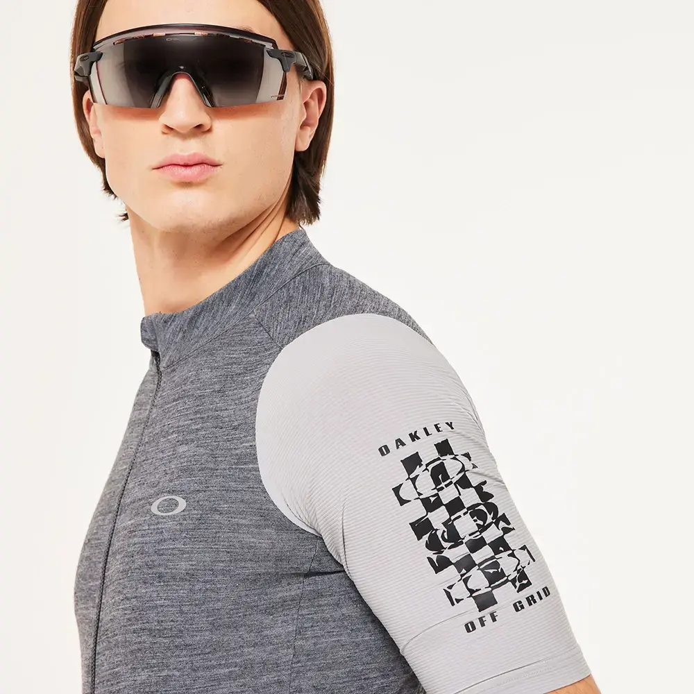 Oakley Off Grid 2.0 Gravel Fietsshirt Korte Mouwen Zwart Heren