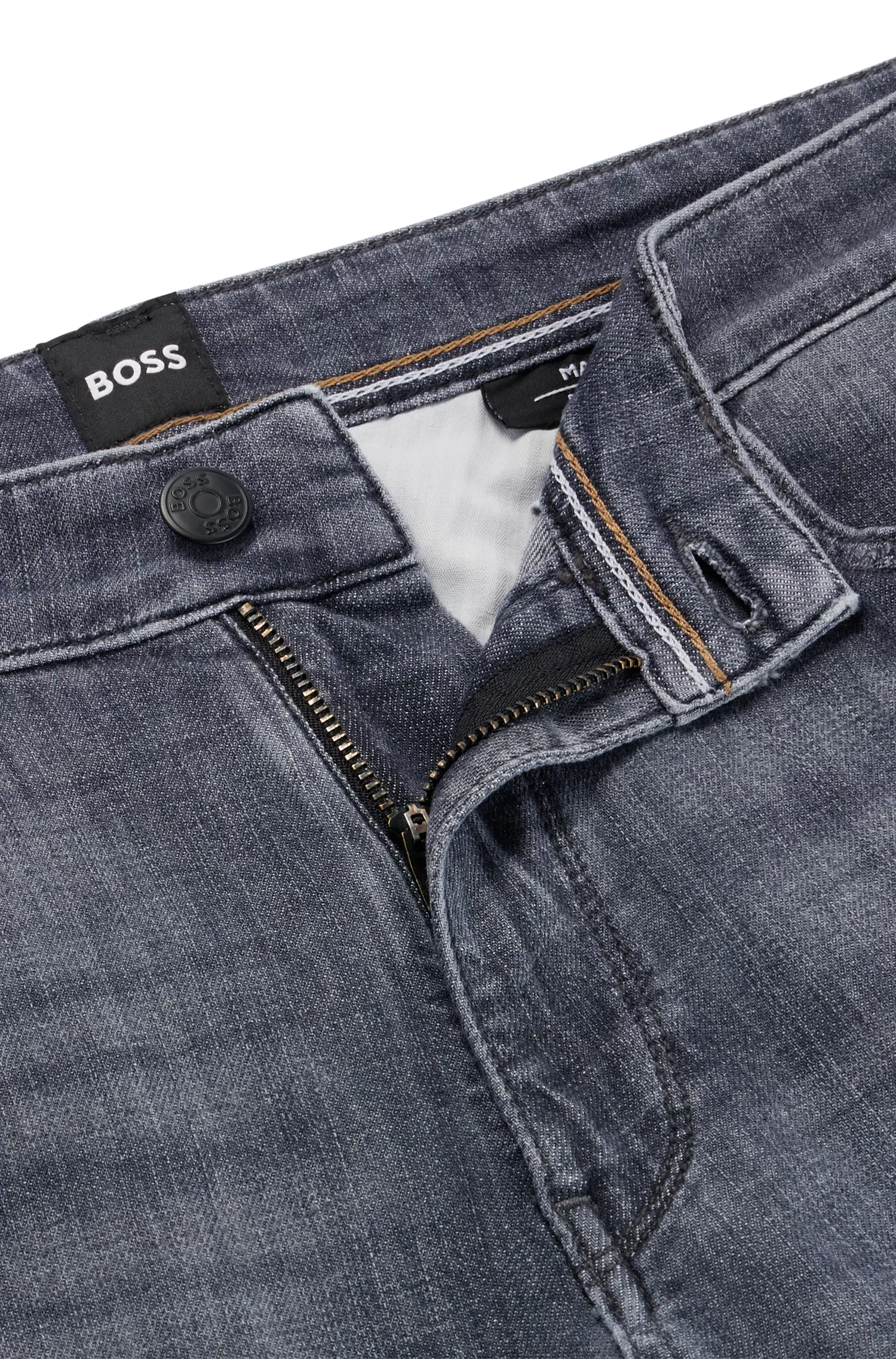 Calça jeans BOSS preta, corte regular, em denim cinza com elasticidade para maior conforto.