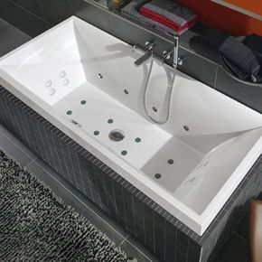 Villeroy en Boch Squaro bad 180x80cm met whirlpool 6 4 2 hydro- en 12 aero jets