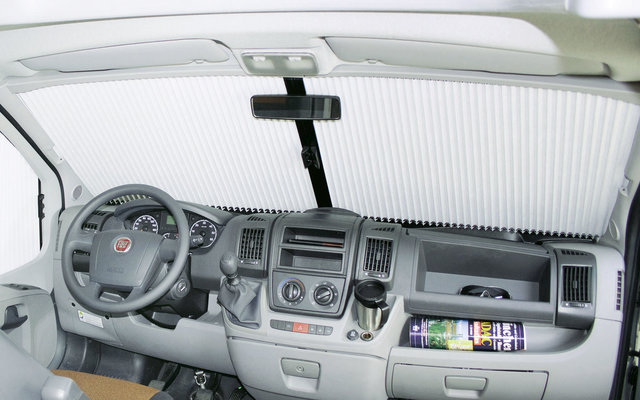 Remis Fahrerhausverdunkelung REMIfront IV für Ford Transit (Modell V363) ab 2019