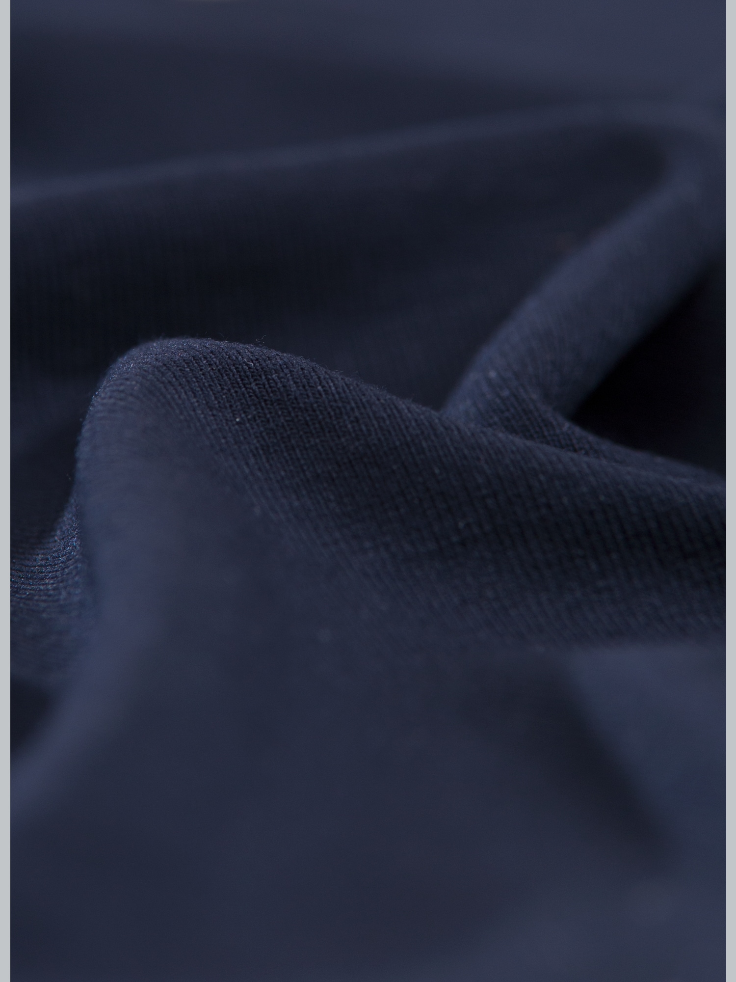 Rundhalsshirt aus Viskose Navy
