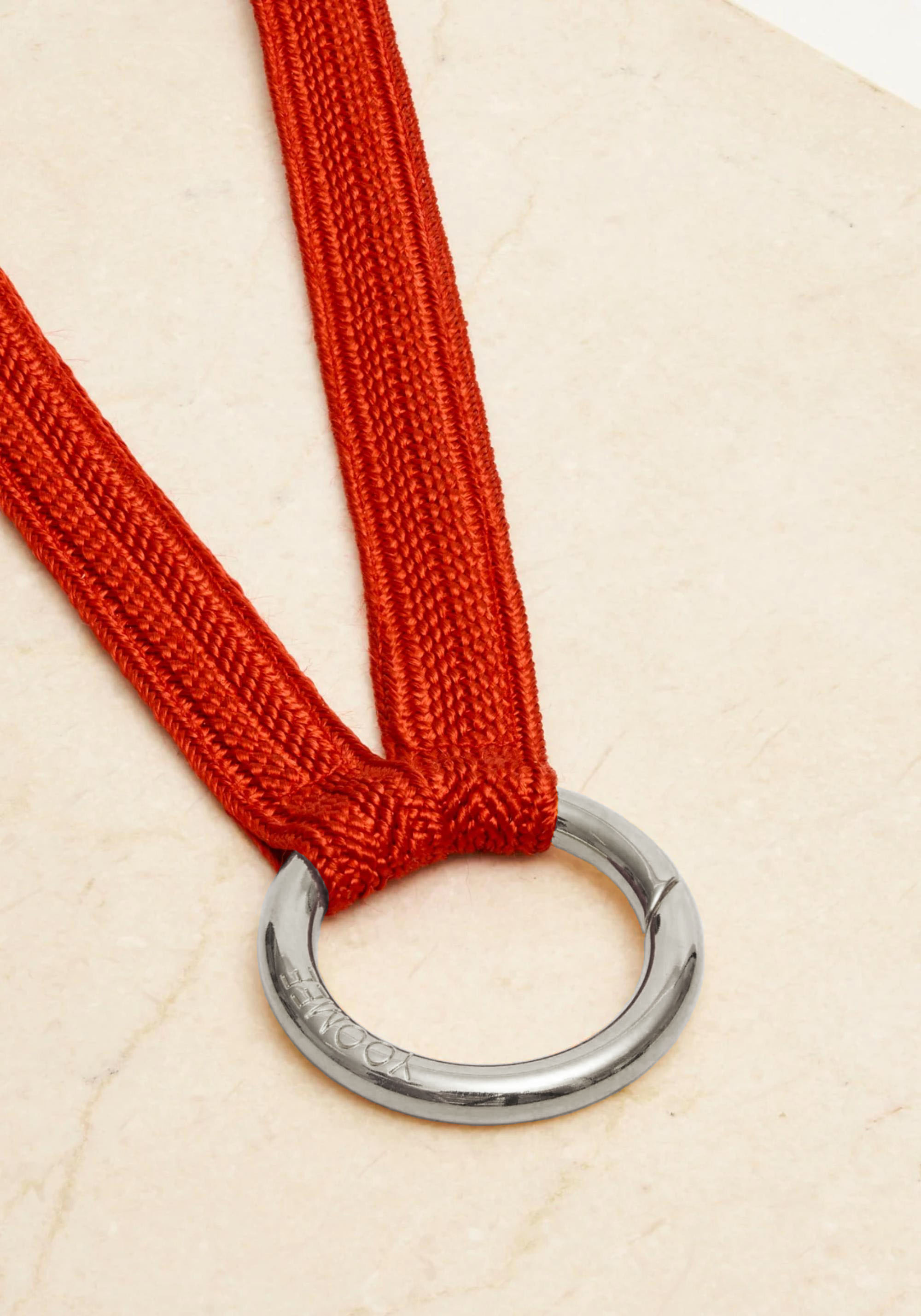 YOOMEE Schlüsselband Keychain Zahra Scarlet Red Silver