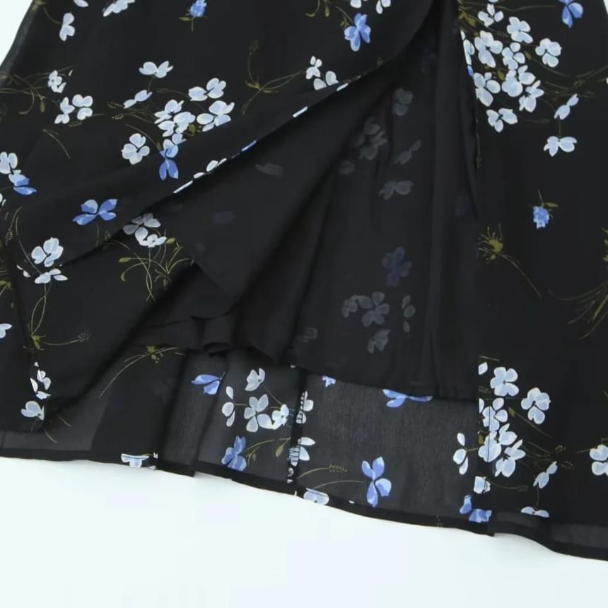 Omelia - Midi-a-lijnjurk met spaghettibandjes en bloemen