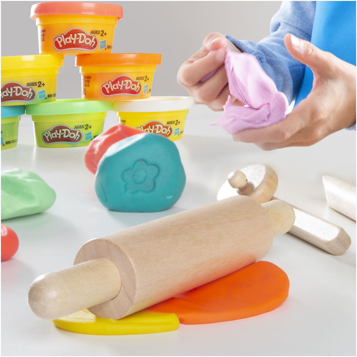 robaroba   x Play-Doh Basteltisch mit Hocker