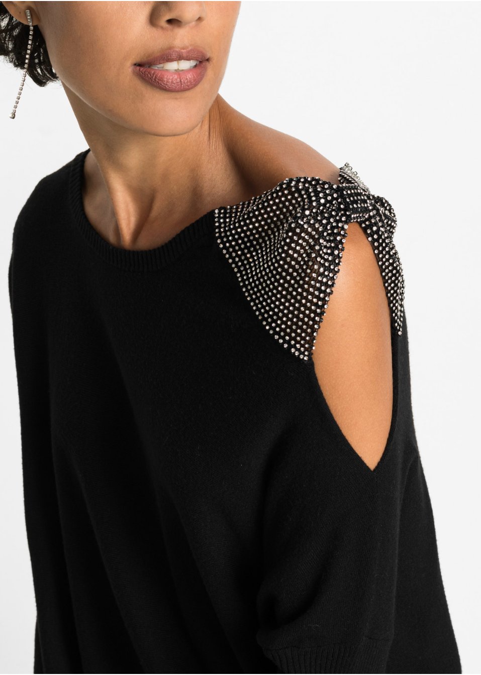 Pull avec petites pierres brillantes