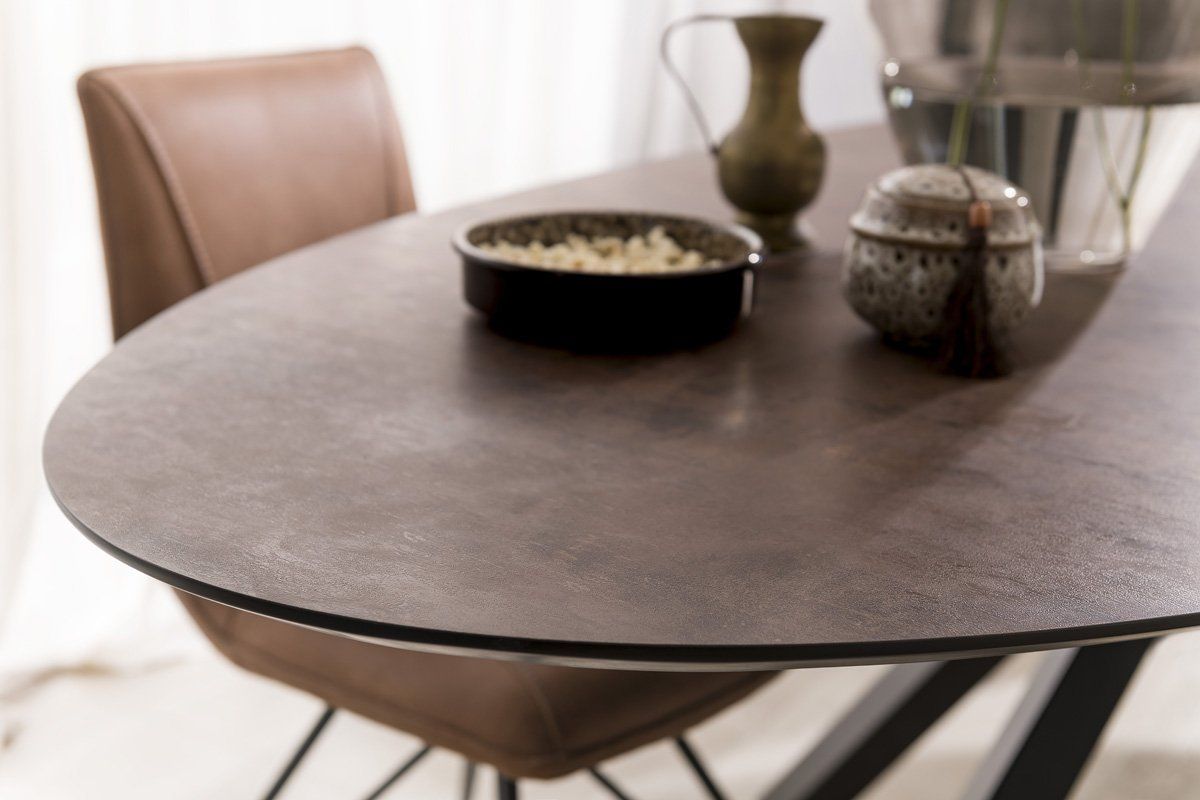 XOOON   Masura Ellips Eettafel