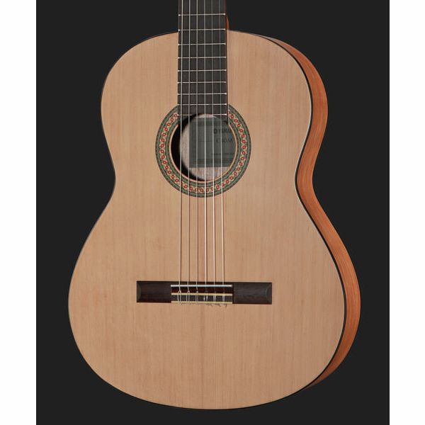 Yamaha C40M