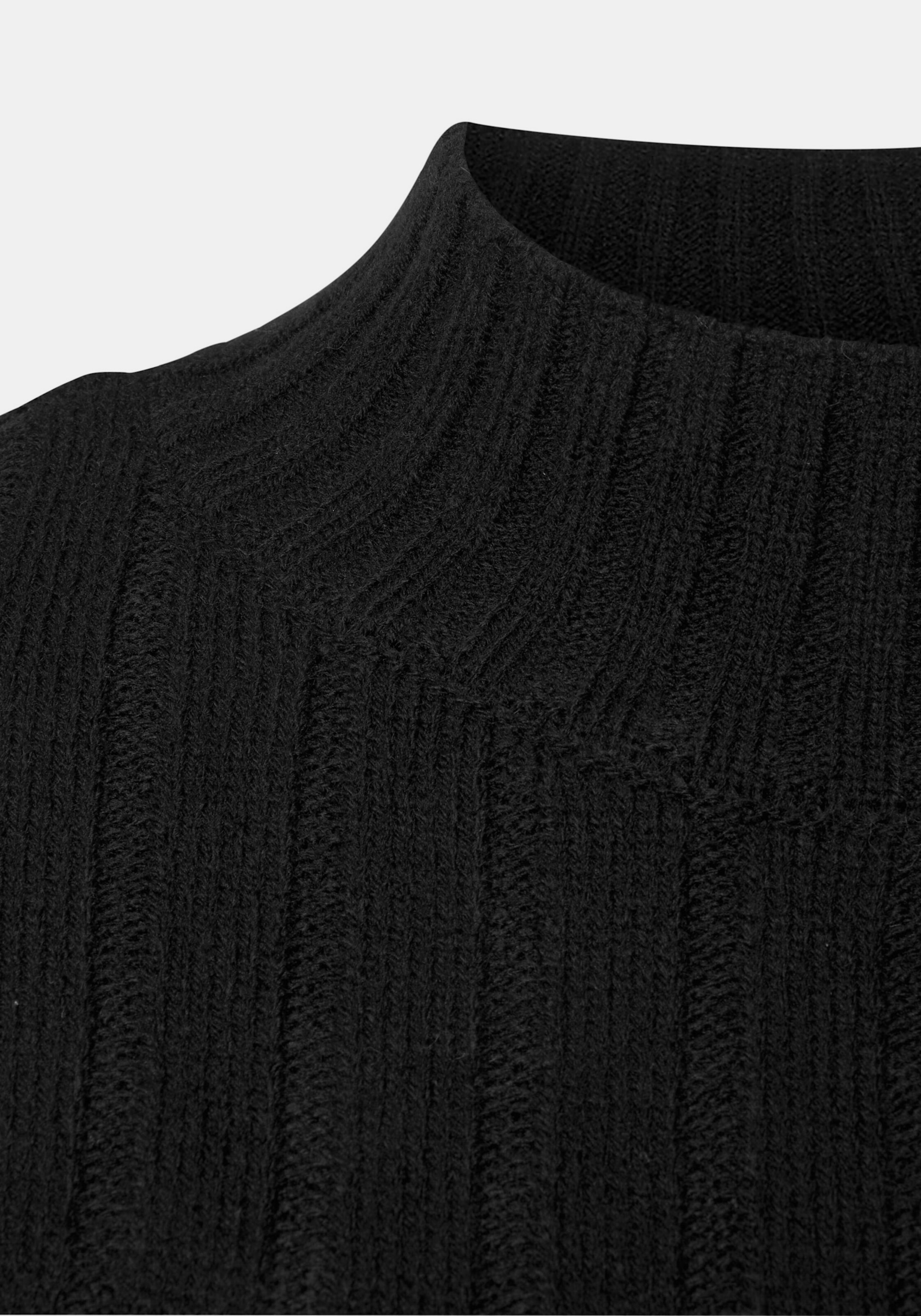 Stehkragenpullover