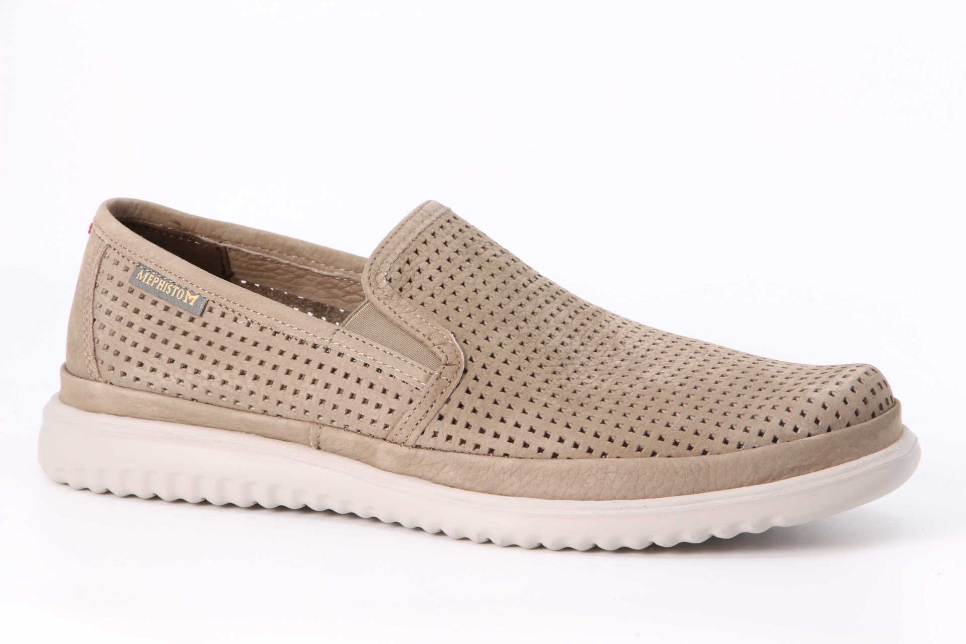 Mephisto Tiago perforiert sand