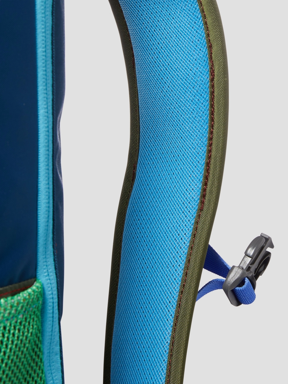 Cotopaxi Batac 24L Backpack del dia