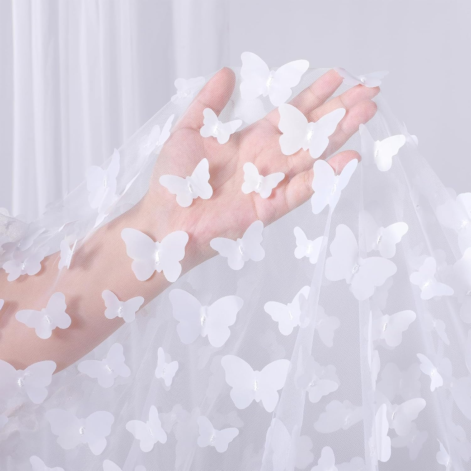 (2er Set) 165x95cm 3D Schmetterling Tüll Stoff Party Deko Netz Stickerei DIY Zubehör zum Basteln / Nähen - Weiss