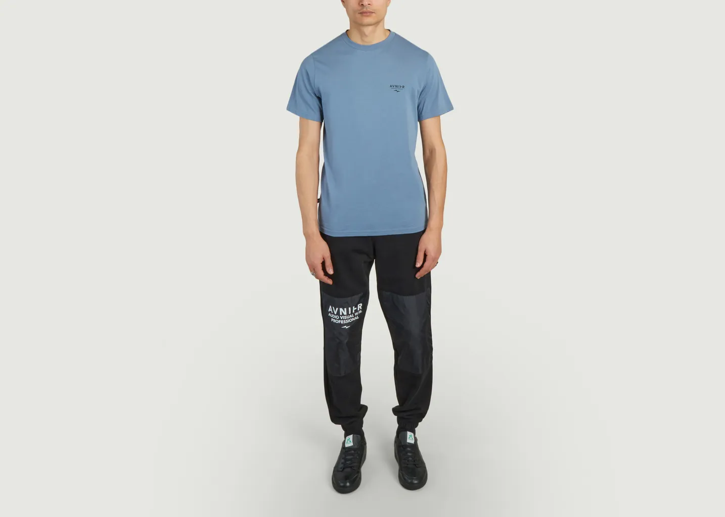 T-Shirt Source AVNIER