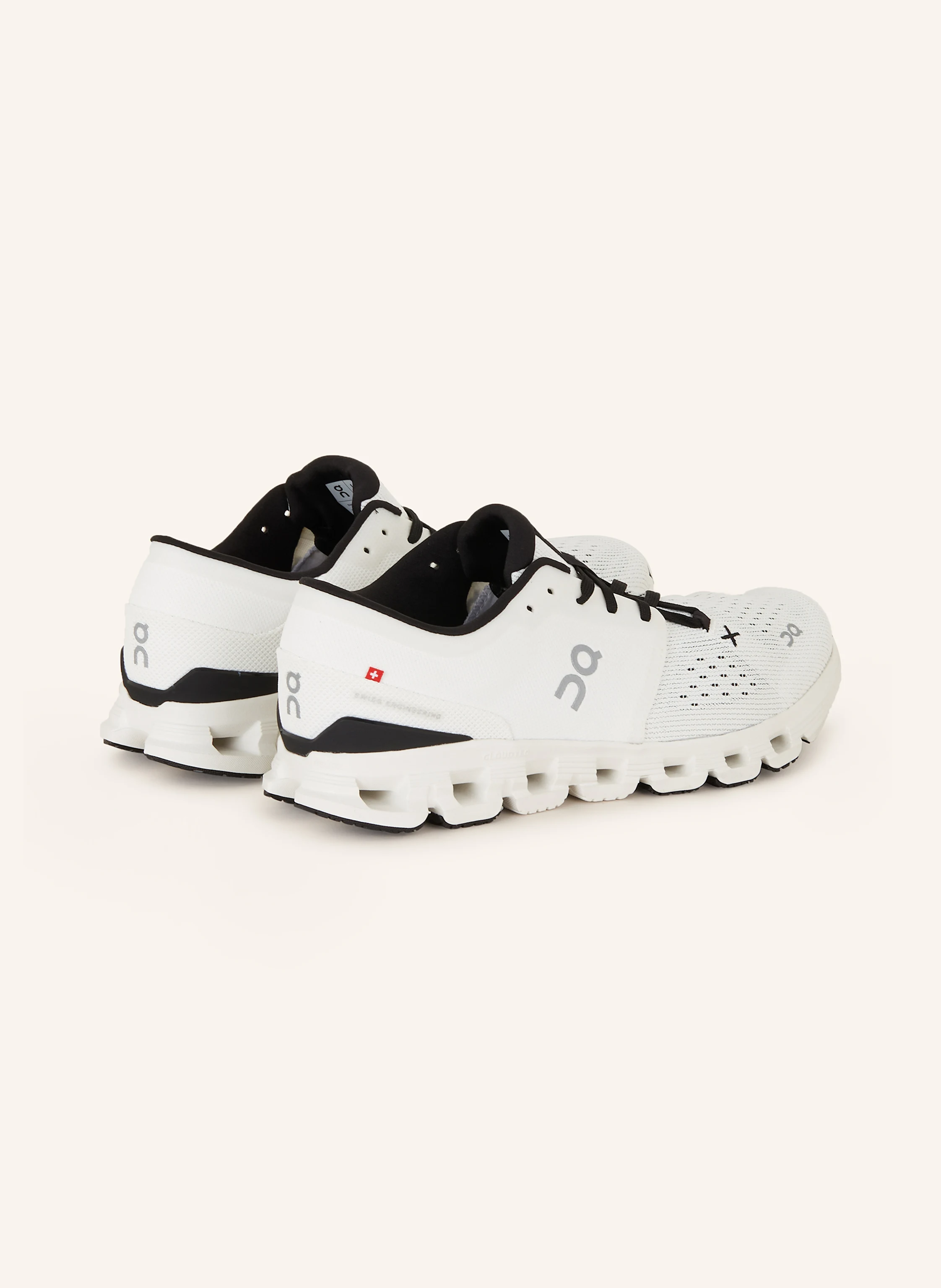 On Fitnessschuhe CLOUD X 4