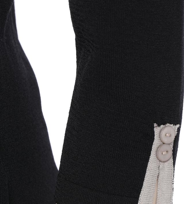 Pullover mit Kontrastblenden