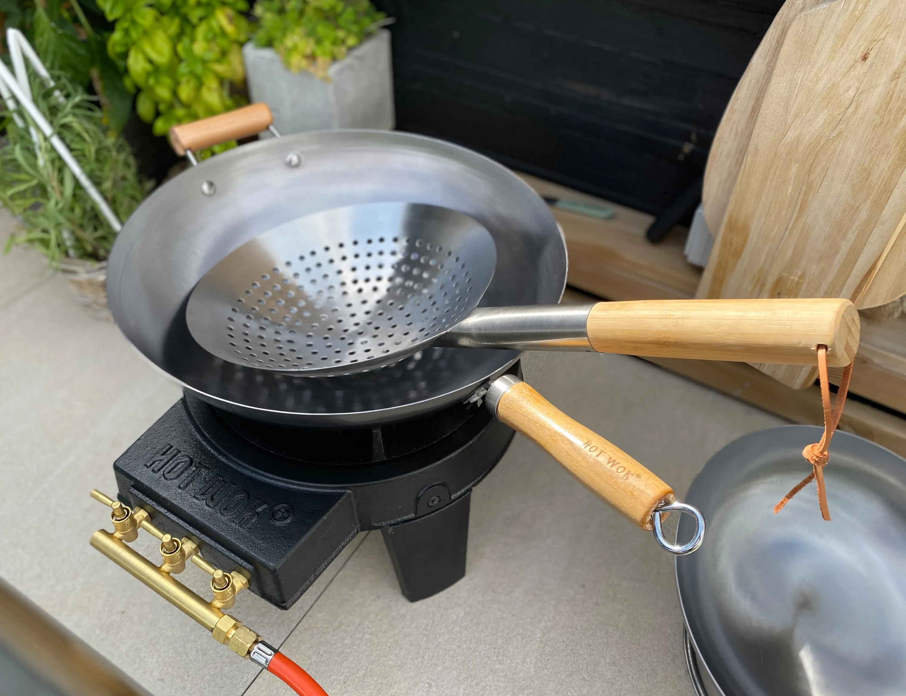 HOT WOK Sigte