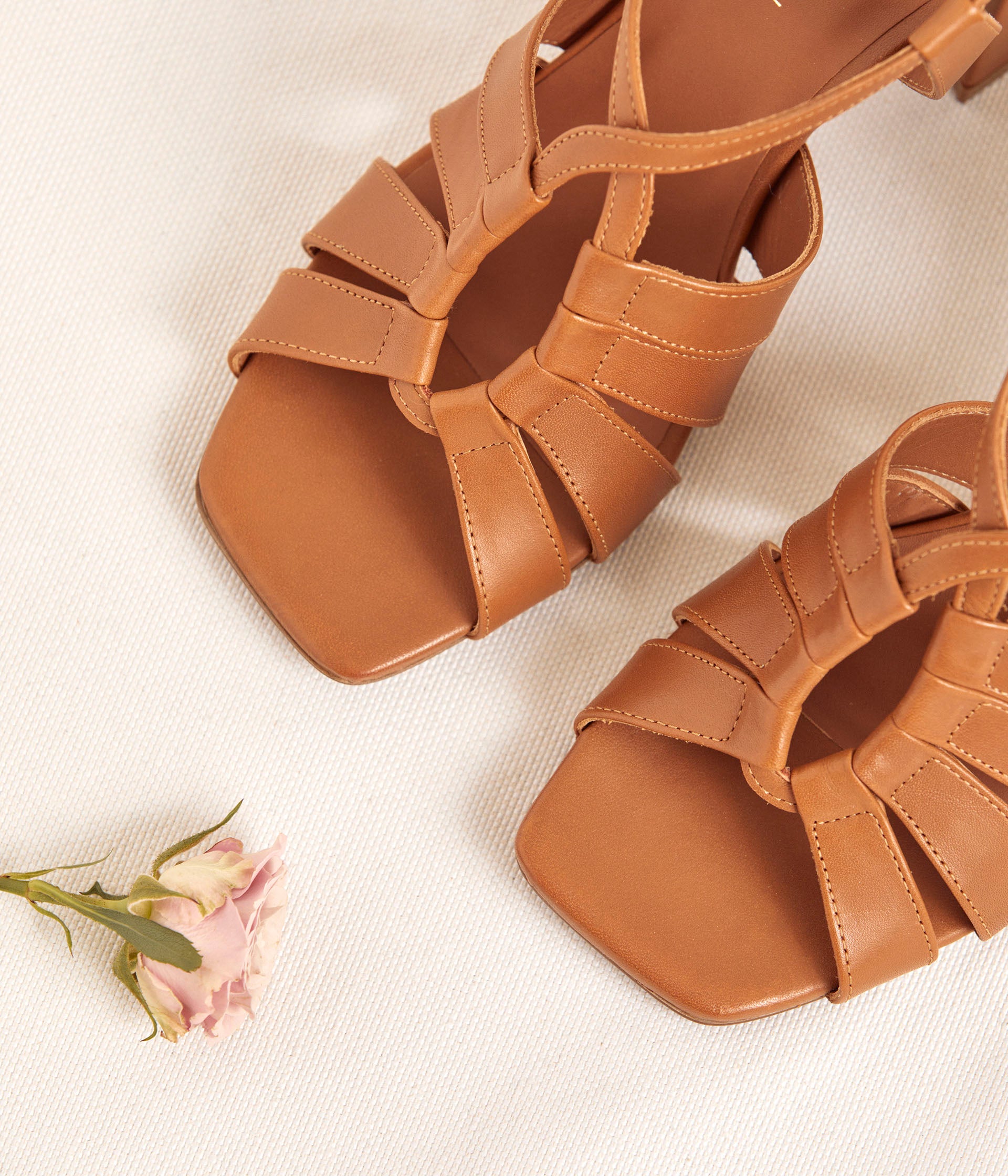 Sandales cognac Bianca