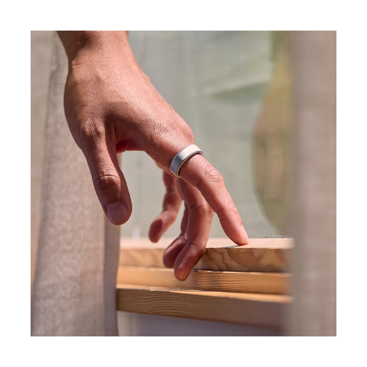 Oura-ring smarttring 4 størrelse 5 (Brushed Silver)