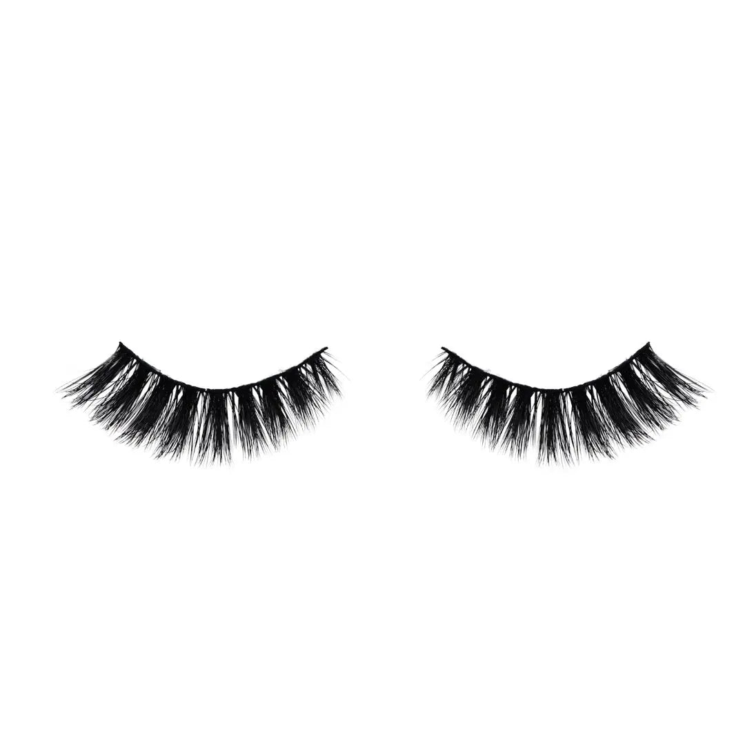 Lashes Tisha