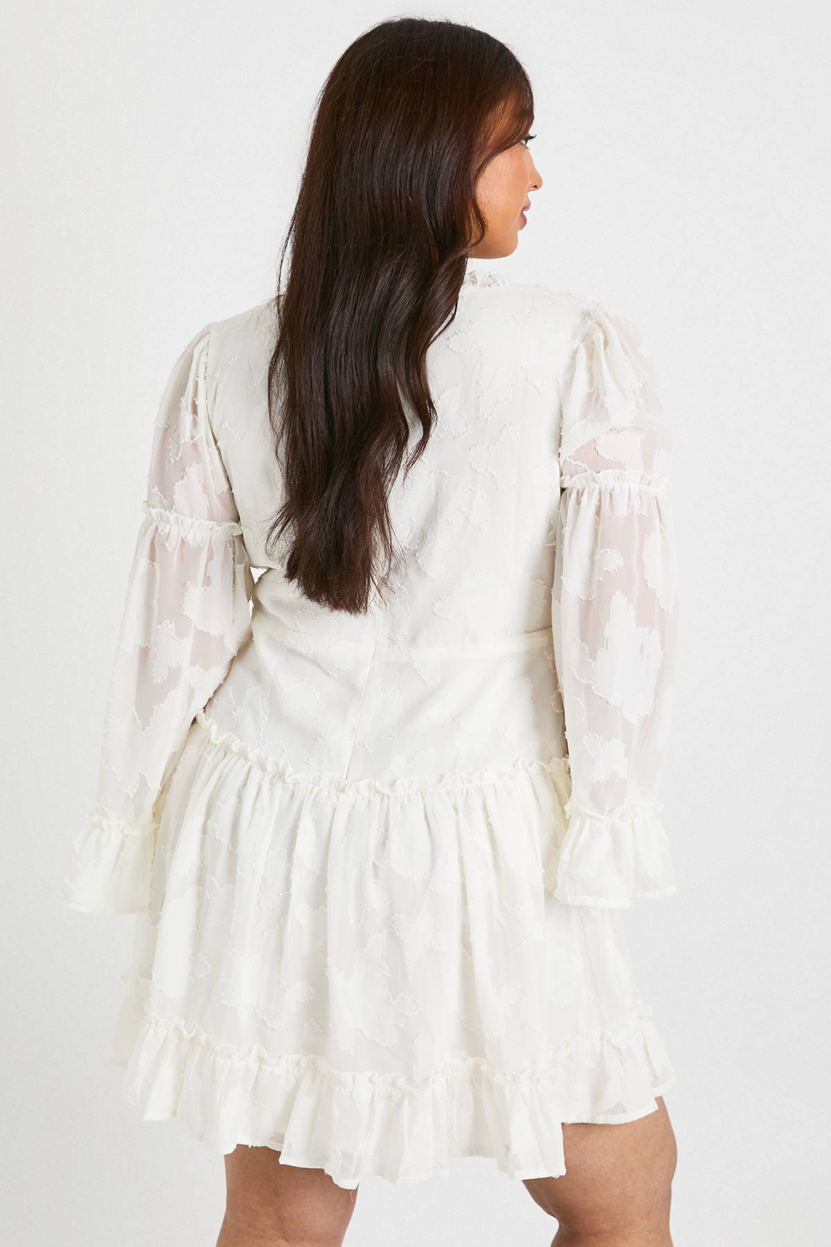 boohoo Plus Robe chemisier en chiffon floral