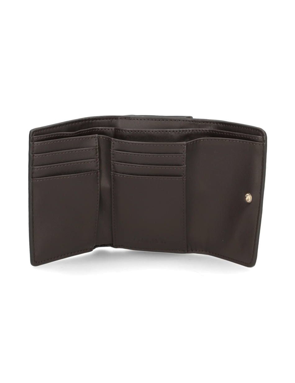 CK MUST TRIFOLD SM-MONO