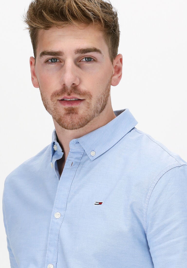TOMMY JEANS lichtblauwe tommy jeans casual overhemd tjm slim stretch oxford shirt
