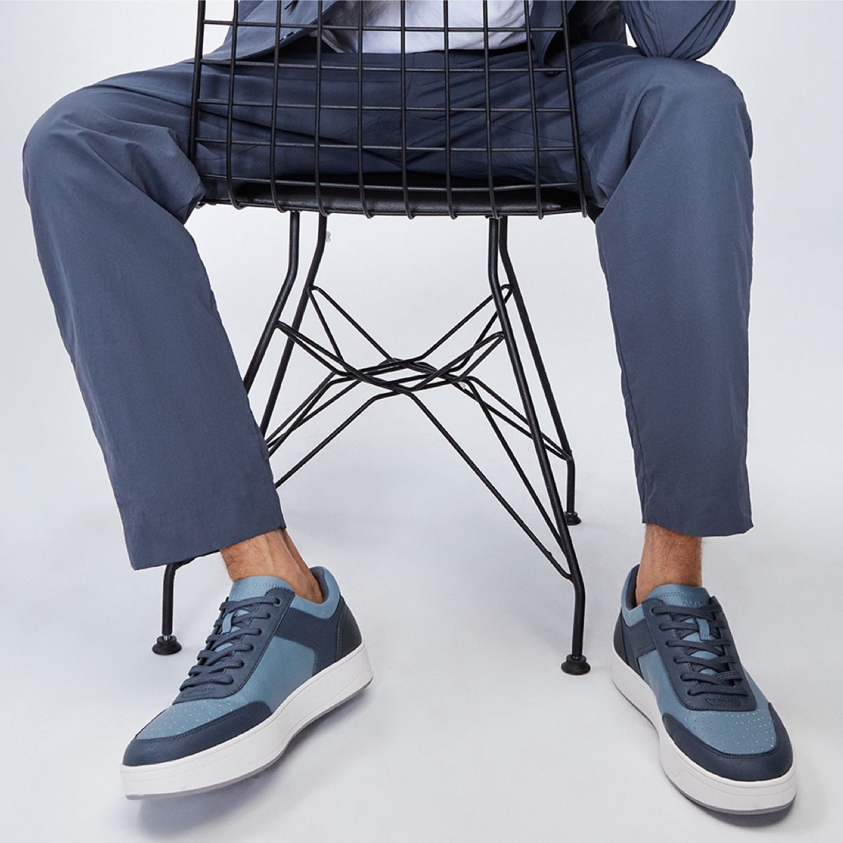 Roddick Navy Men Low top