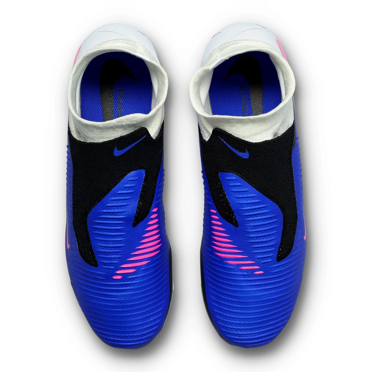 Chuteira Nike Phantom 6 High Pro FG