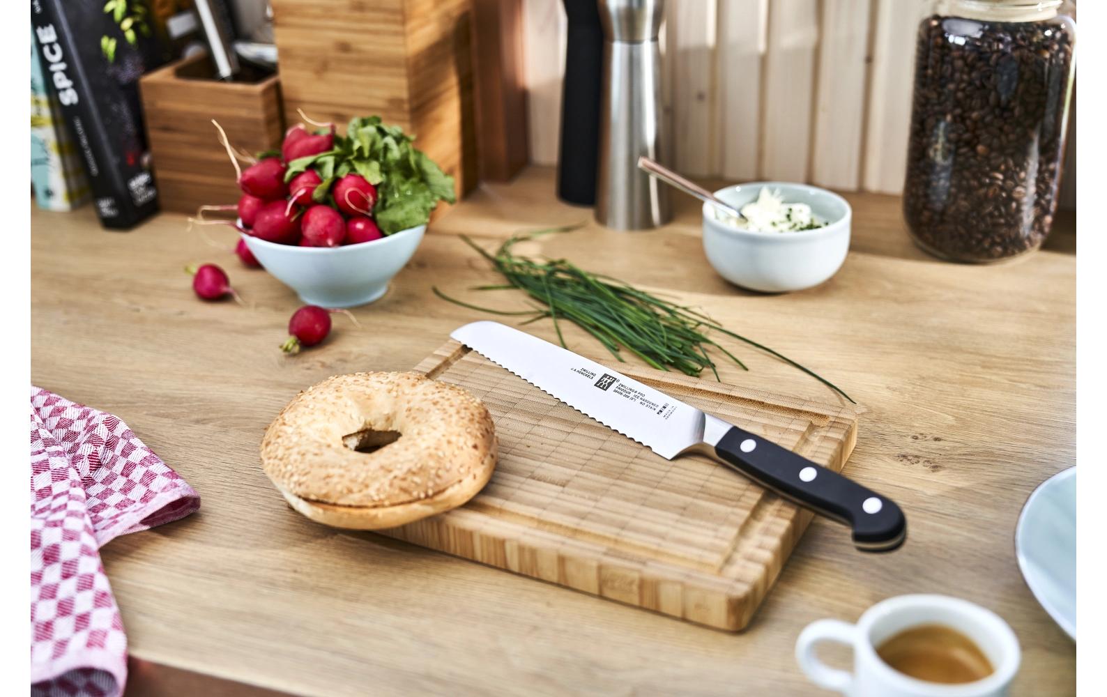 Küchenmesser Pro 20 cm<br>Brotmesser