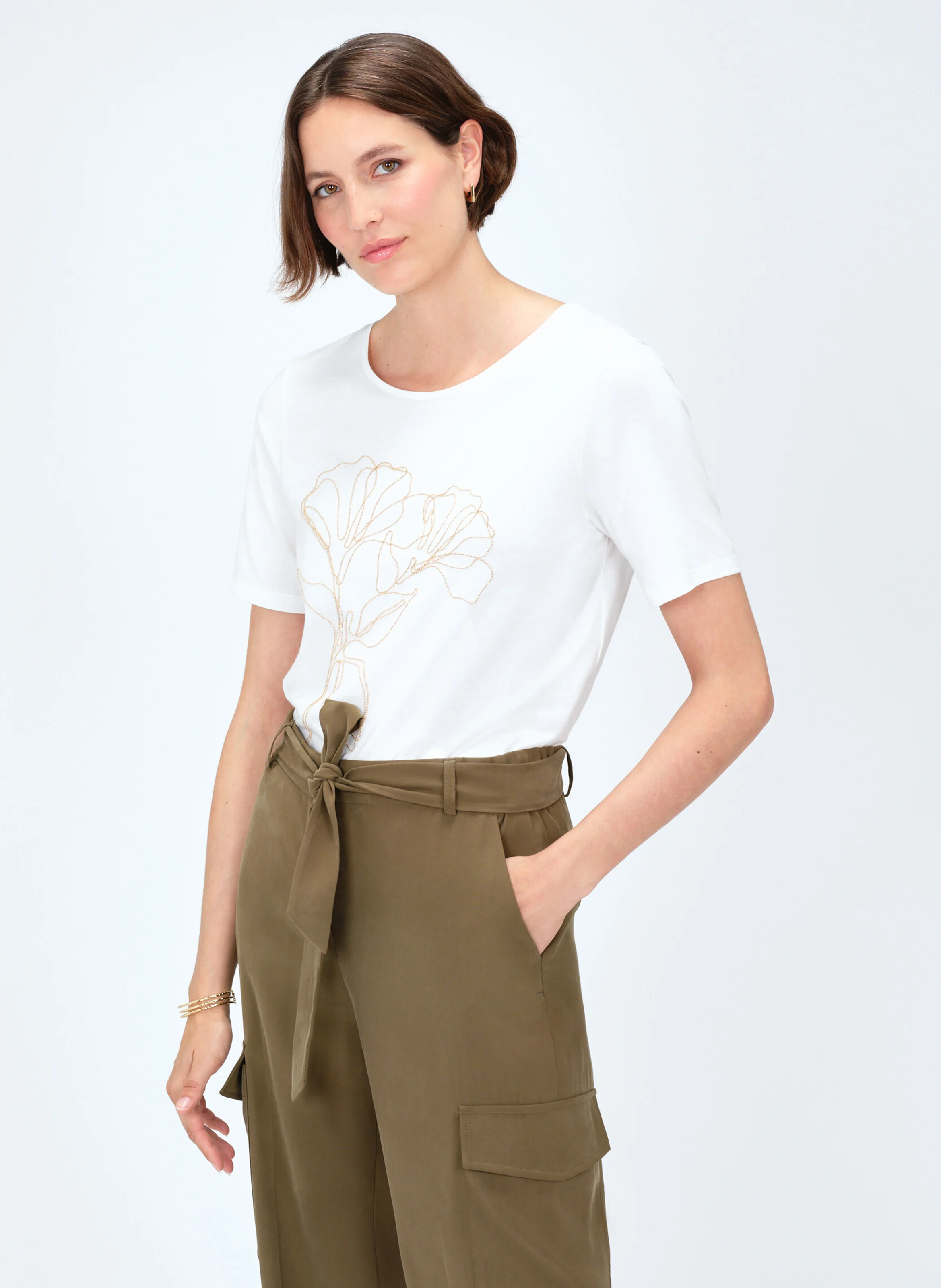 TLADA - Tee-shirt droit col rond brodé en coton mélangé | Blanc