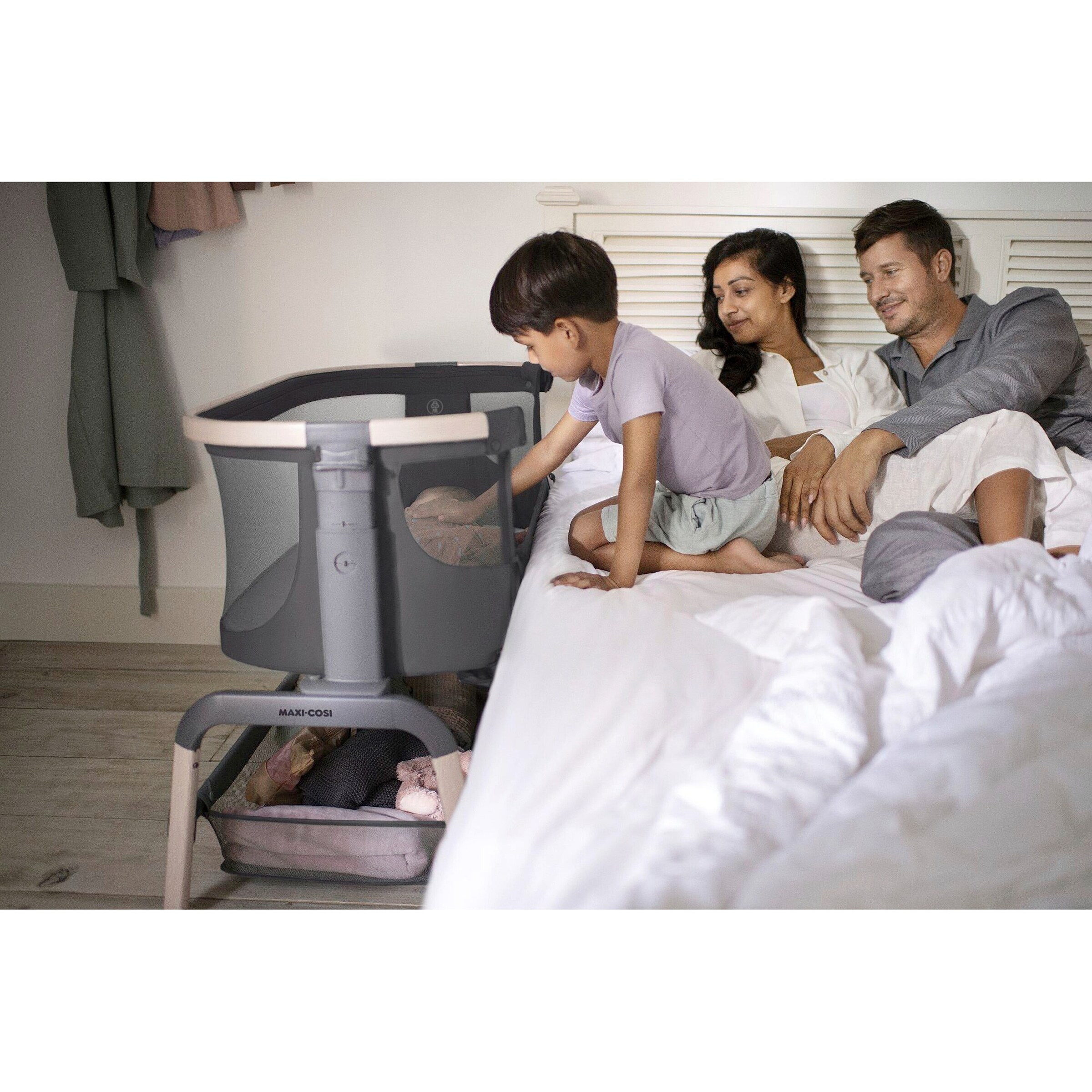 Maxi-Cosi Beistellbett Iora Air Beyond Graphite