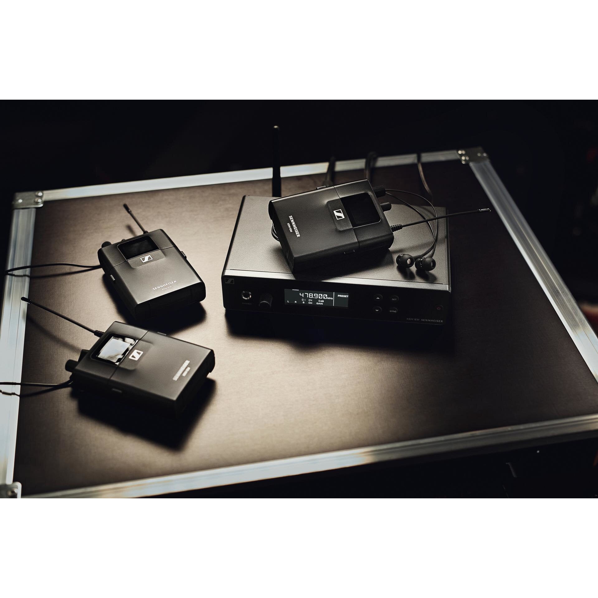 Sennheiser XSW IEM SET - E (823.2 - 831.8 MHz) complete monitorset
