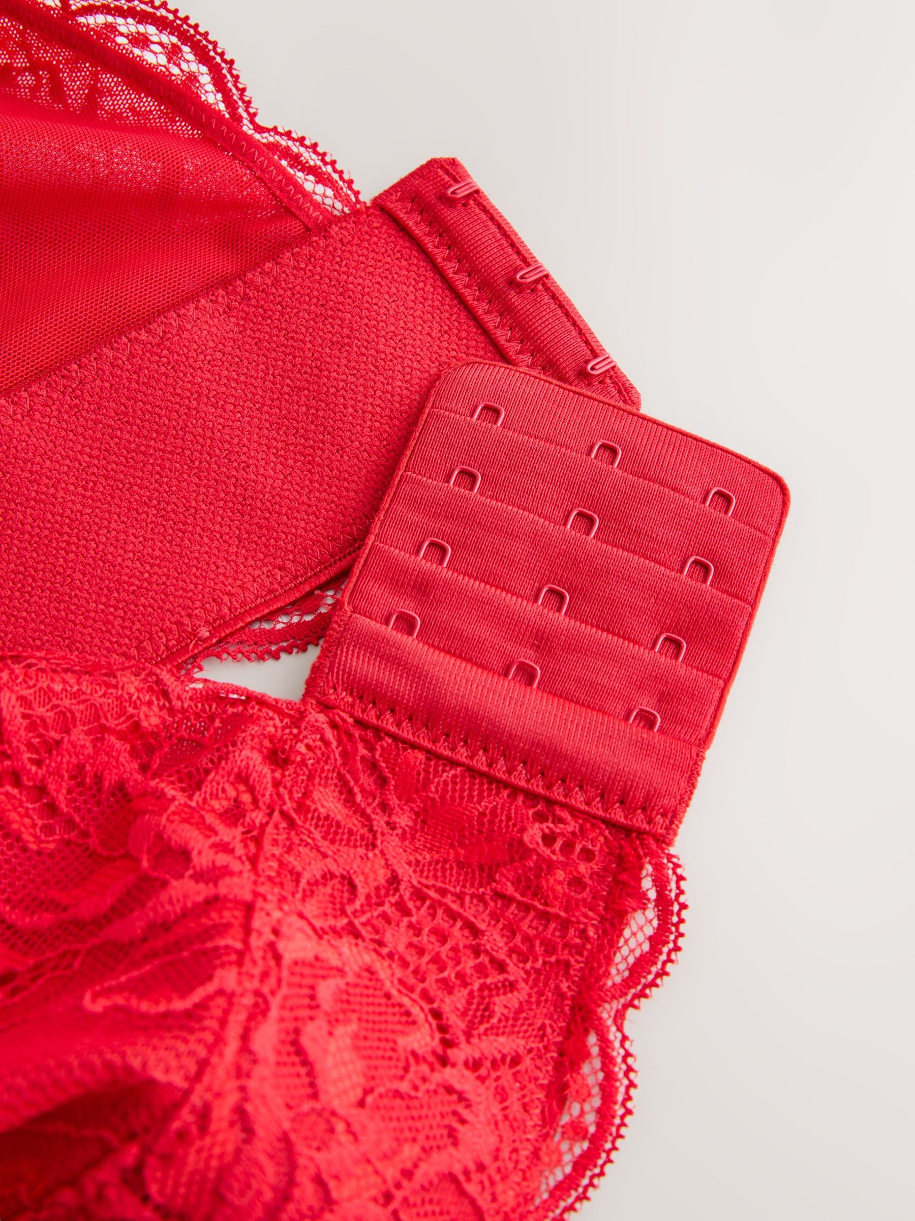 Rood - Total Support Lace Bra