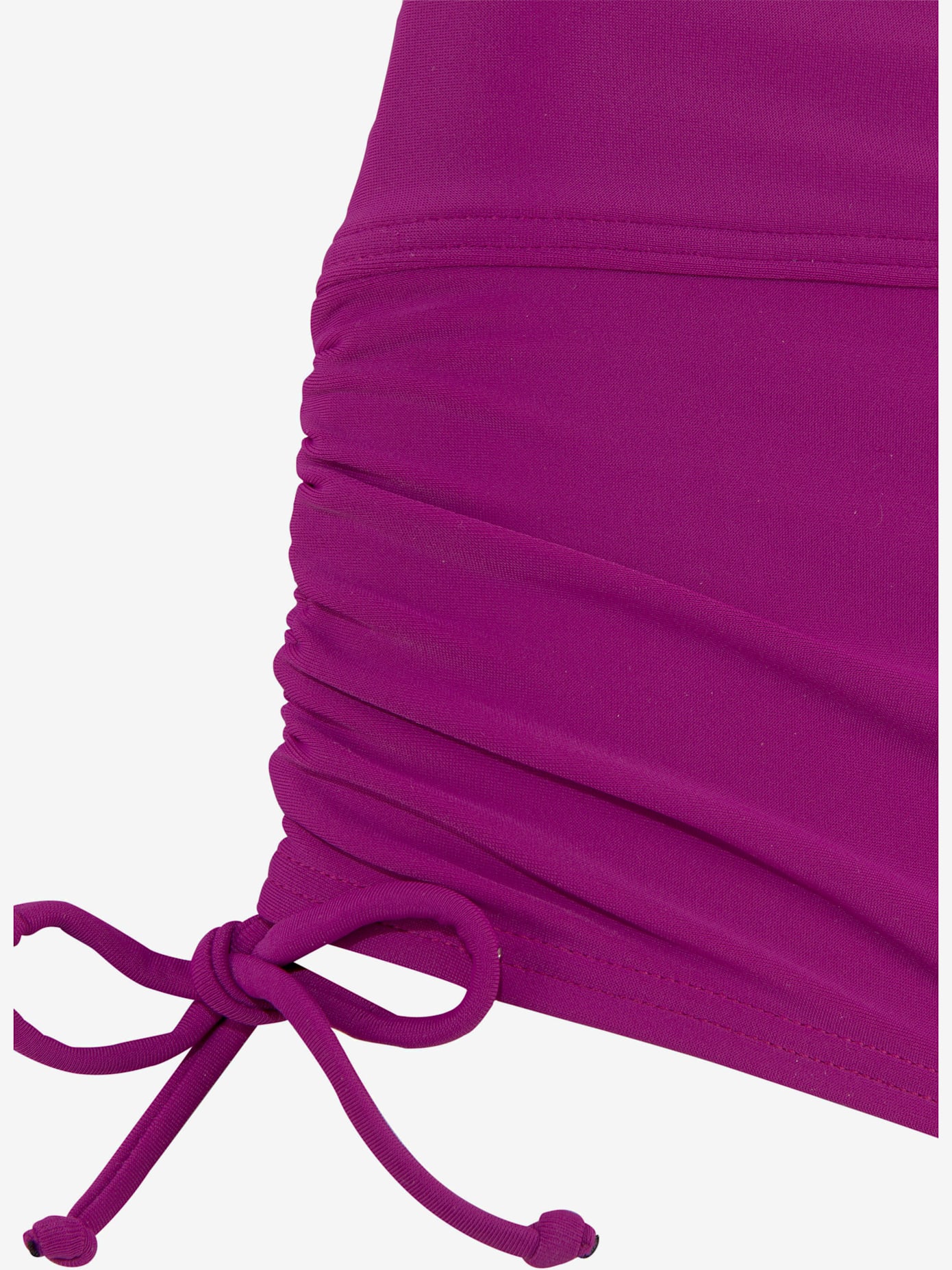Bikini mini-short complément parfait