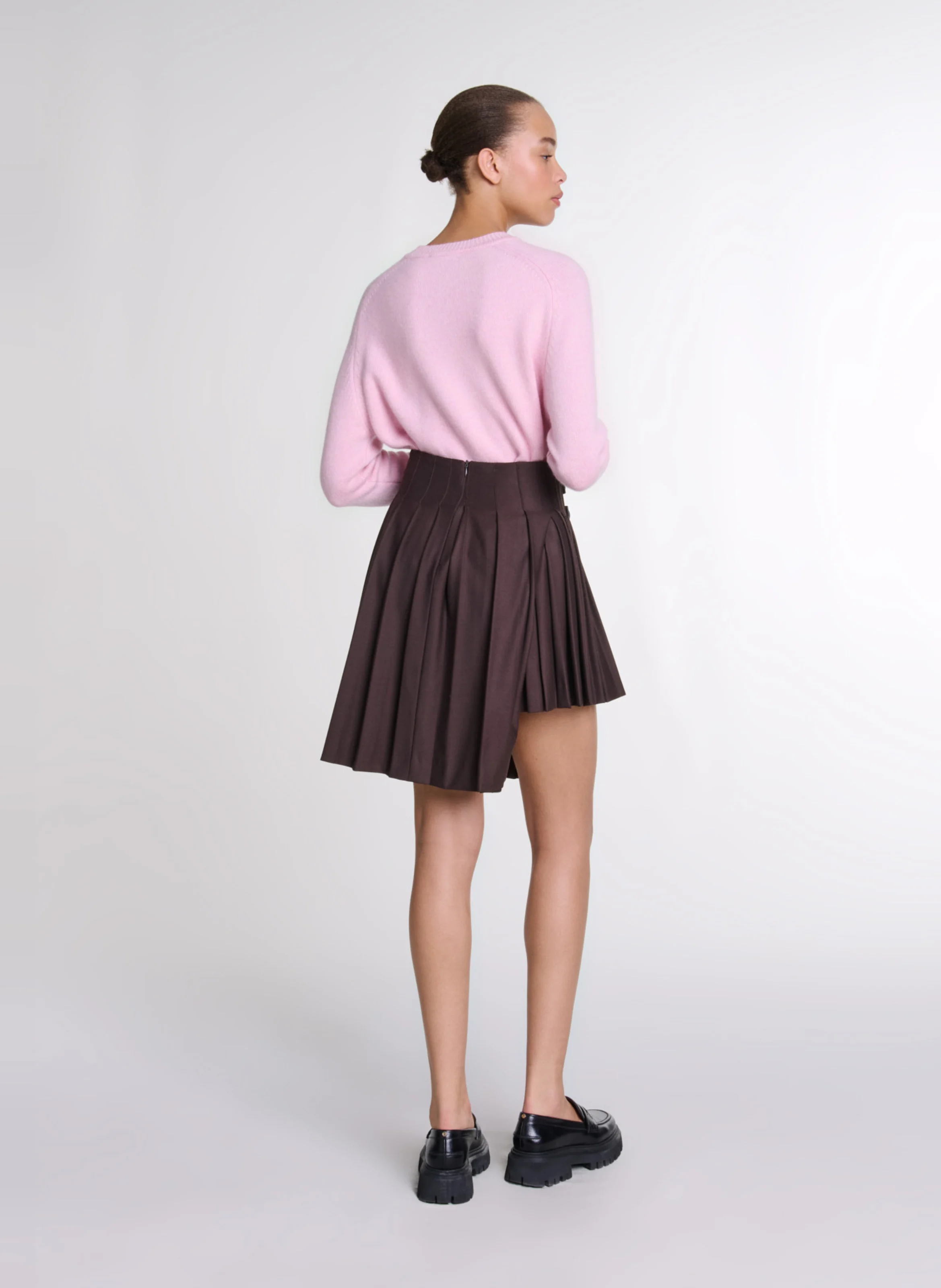 Jupe courte plissée asymétrique | Marron