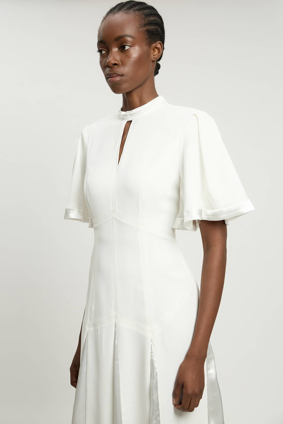 KarenMillen Robe Midi Tissée Petite Avec Détails Contrastants En Satin