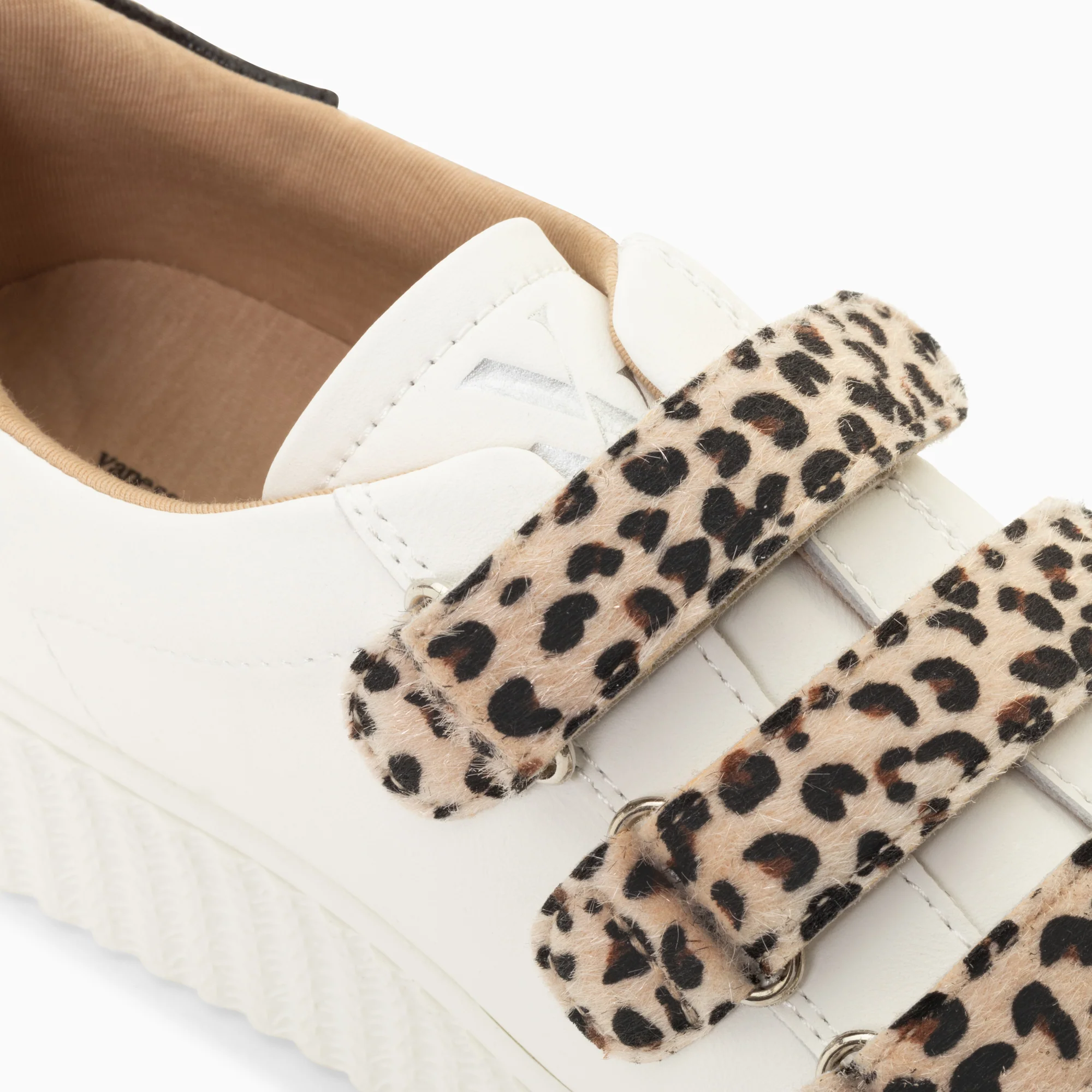 Sneakers-Baskets éclair Maggie blanc et or à scratchs léopard