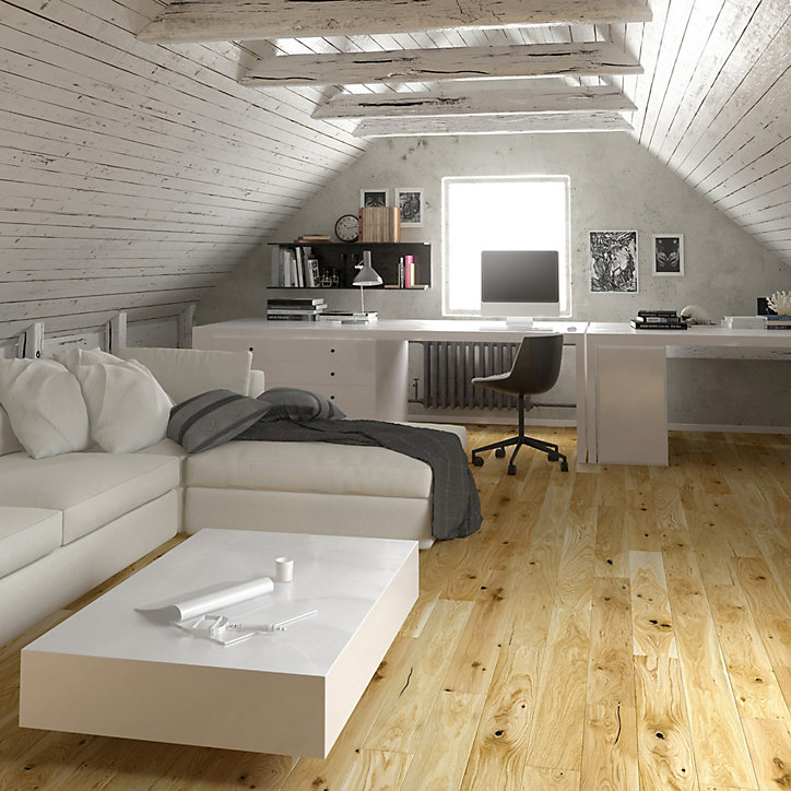 Parquet contrecollé clipsable Visby M en chêne verni blond rustique