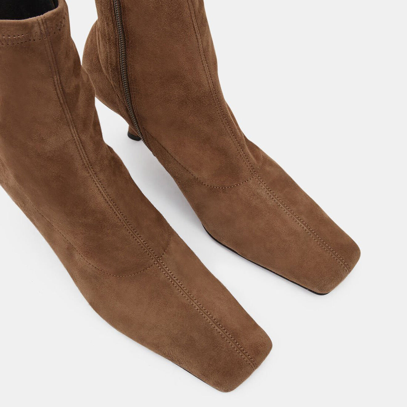By Far Bottines en Velours de Cuir Socks marron