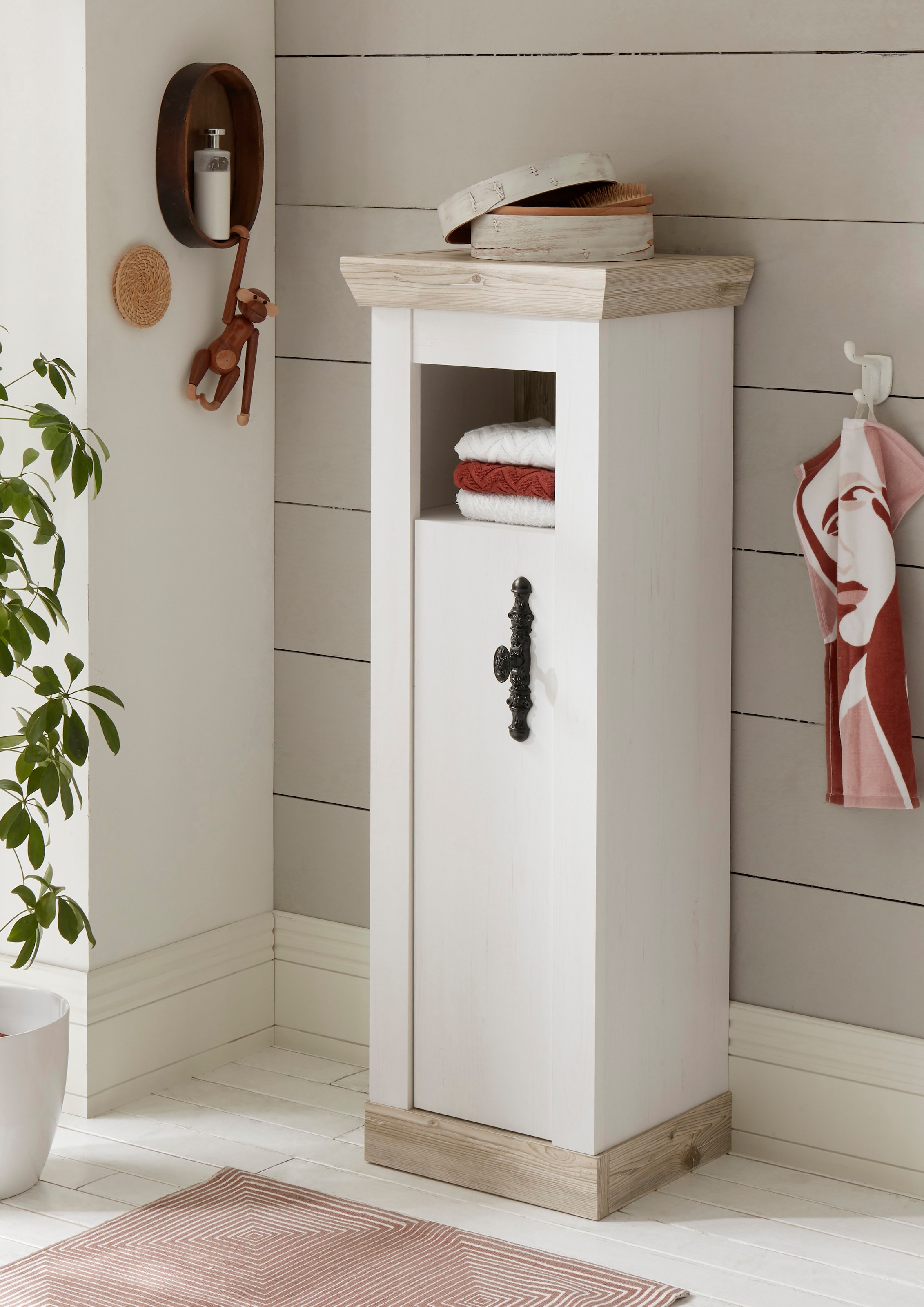 Home affaire Midischrank »Florenz, Badschrank im Landhausstil, Schrank mit Metallgriffen« in Pinie Weiss, offenes Fach und Stauraum hinter Drehtür