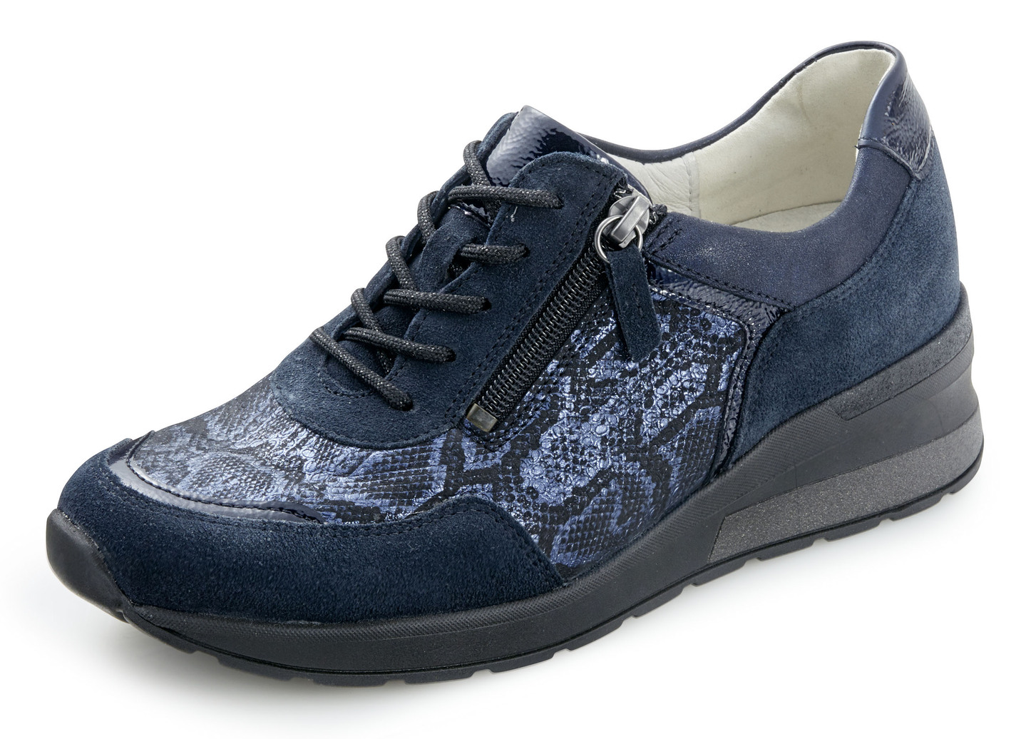 Waldläufer Schnürschuh aus interessantem Materialmix