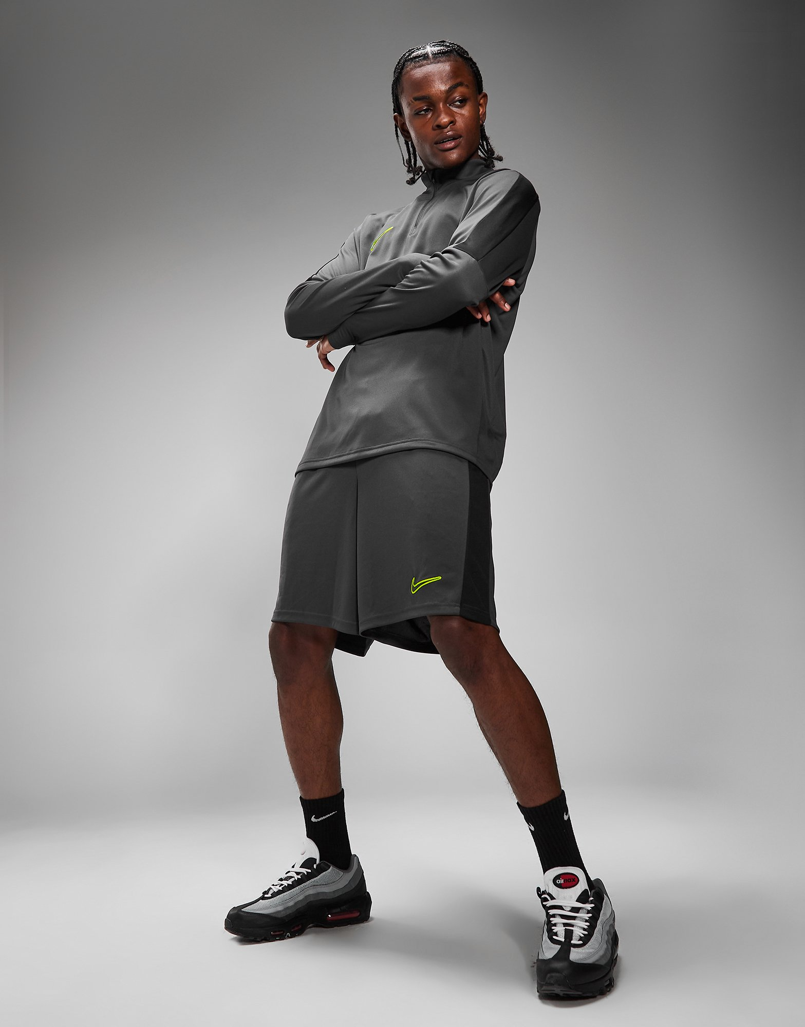 Nike Short Academy Essential Homme