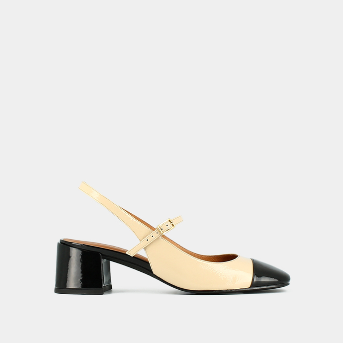 Salomés slingback à bouts carrés  en vernis noir et écru