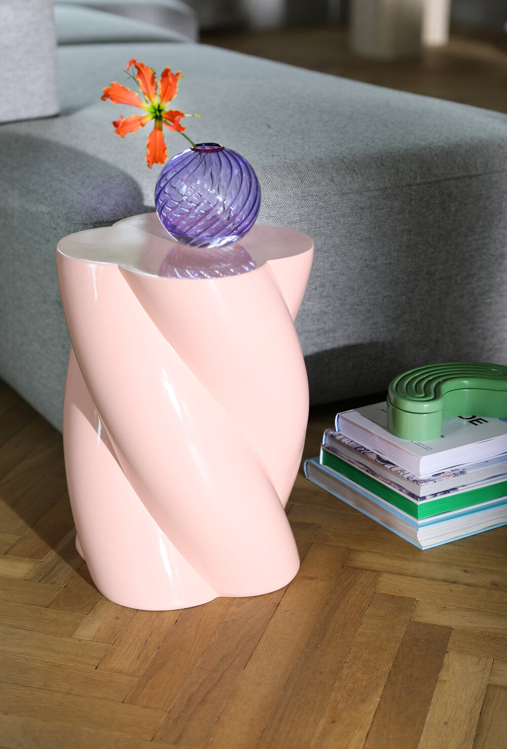 &Klevering  Marshmallow sidebord - lyserød