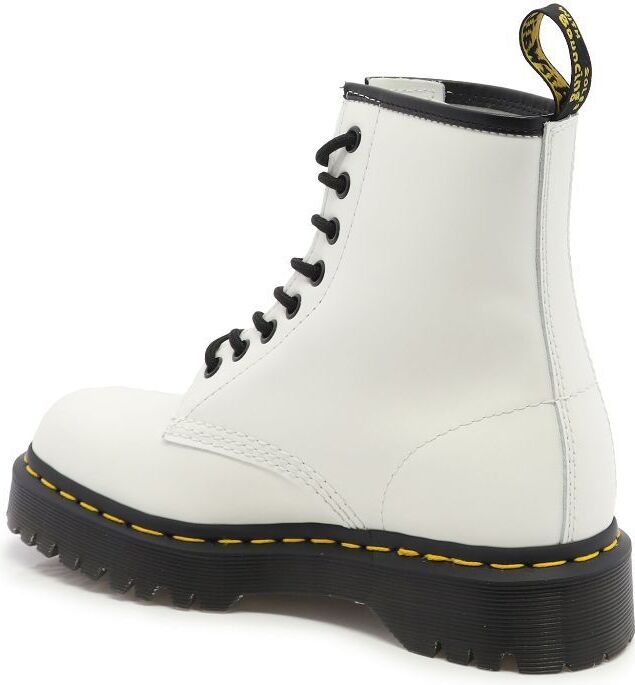 77004 DR. MARTENS