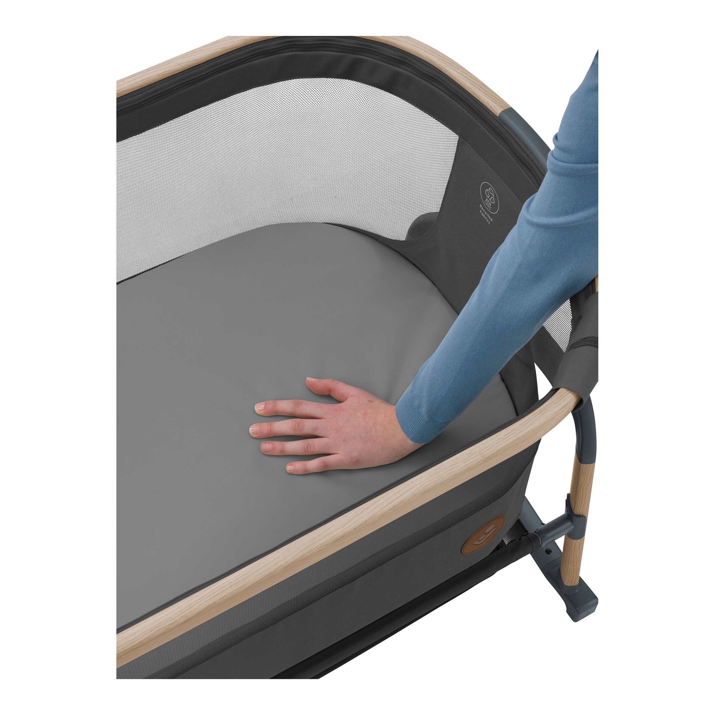 Maxi-Cosi Beistellbett Iora Beyond Graphite Eco