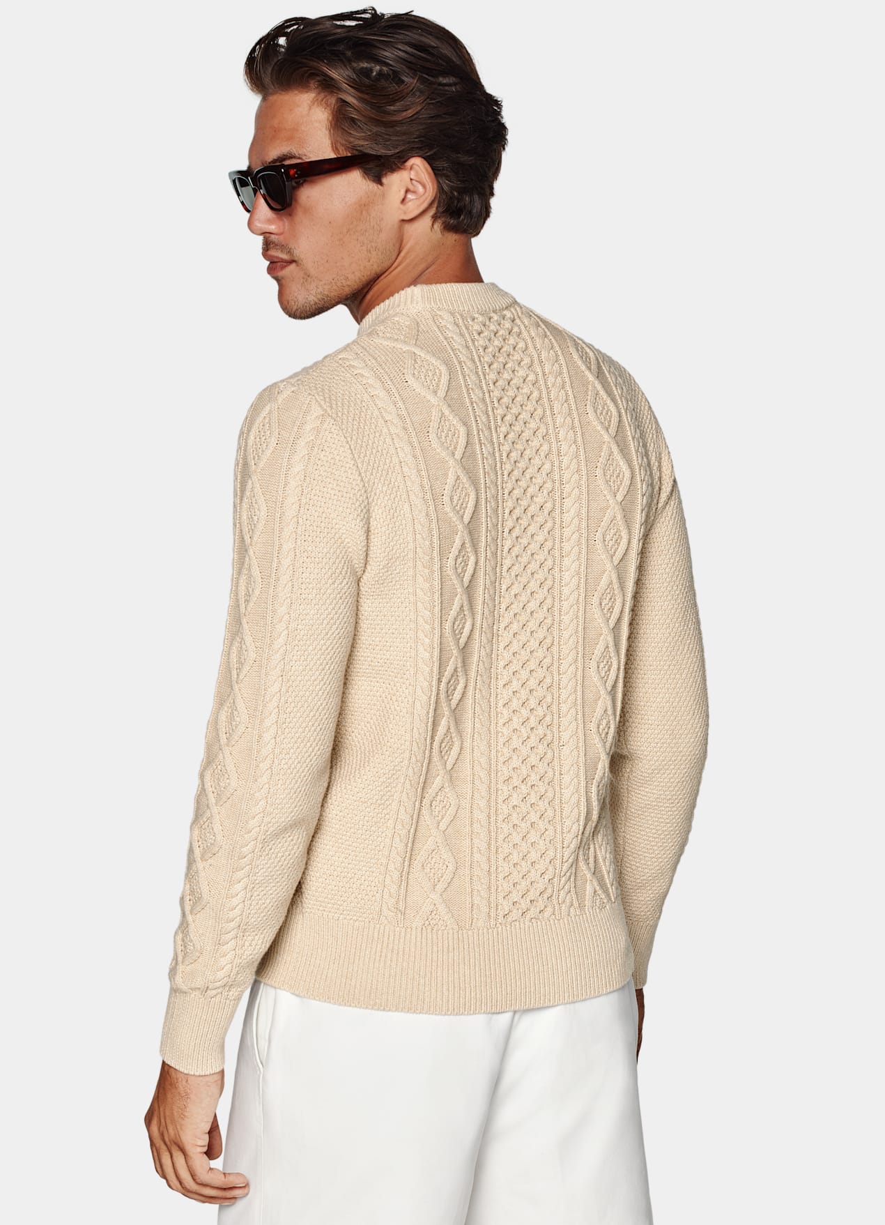 Pull col rond torsadé marron clair