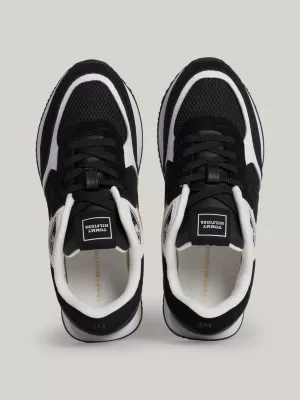 Tênis Essential Elevade Suede Runner