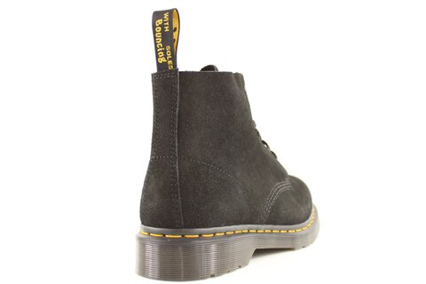 Dr. Martens Boots & Stiefel
