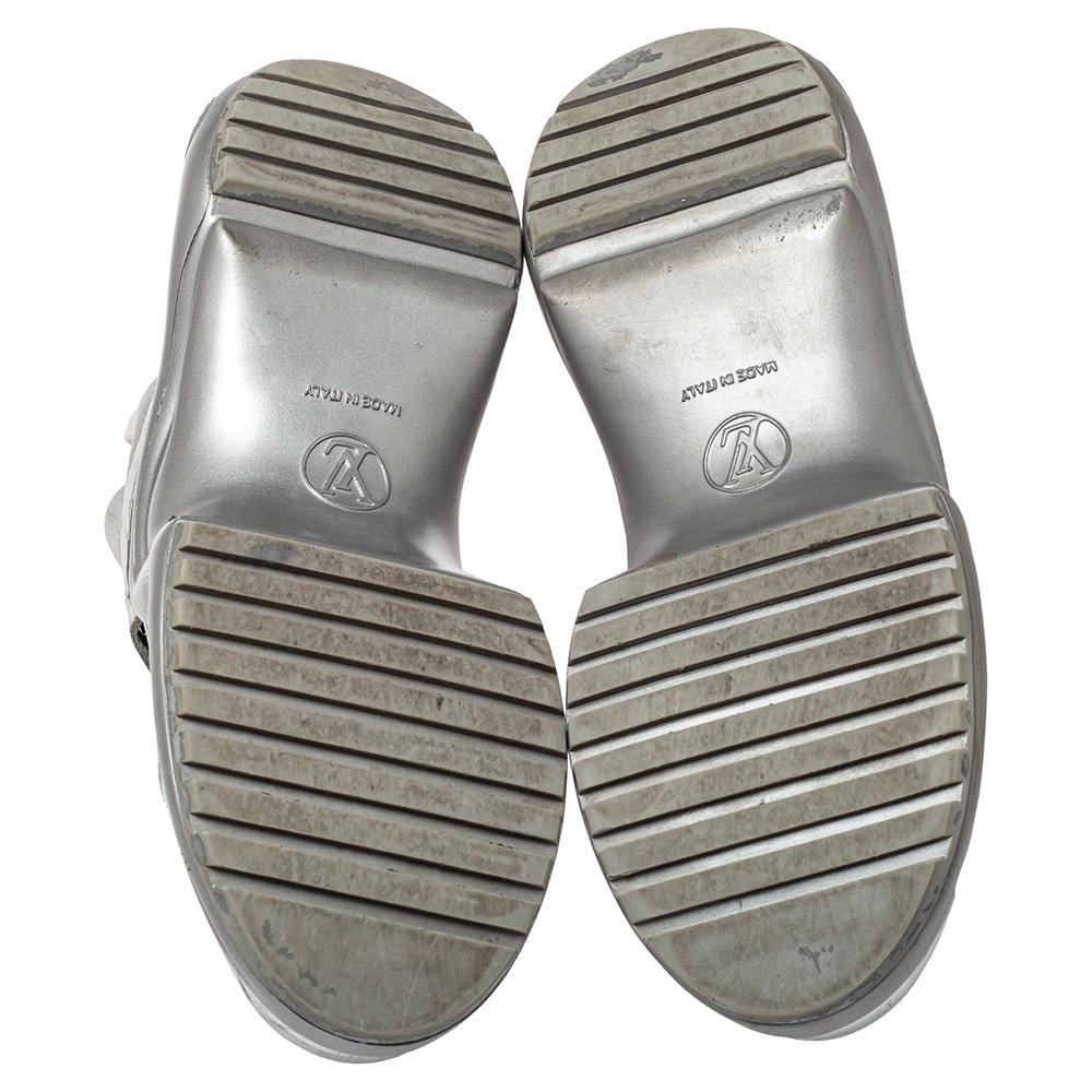 Louis Vuitton Silver/White Leather And Mesh Archlight Sneakers