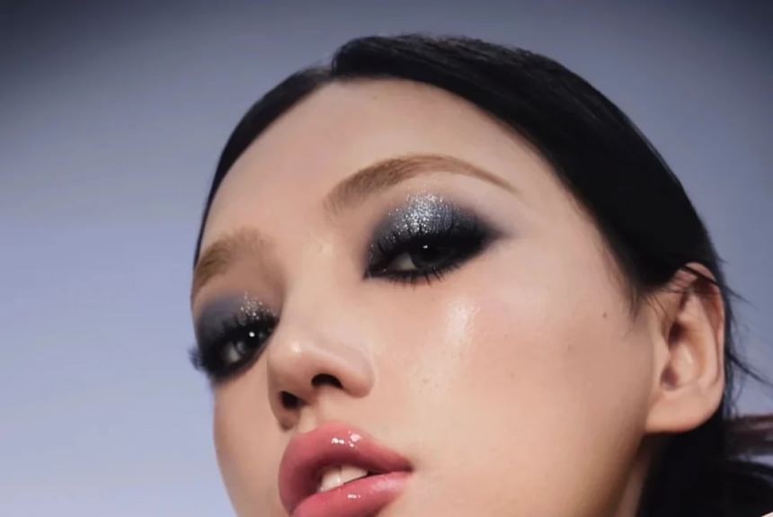 Uhue - On Stage Series 6D Diamond Mirror Lip Glaze - U04-U06